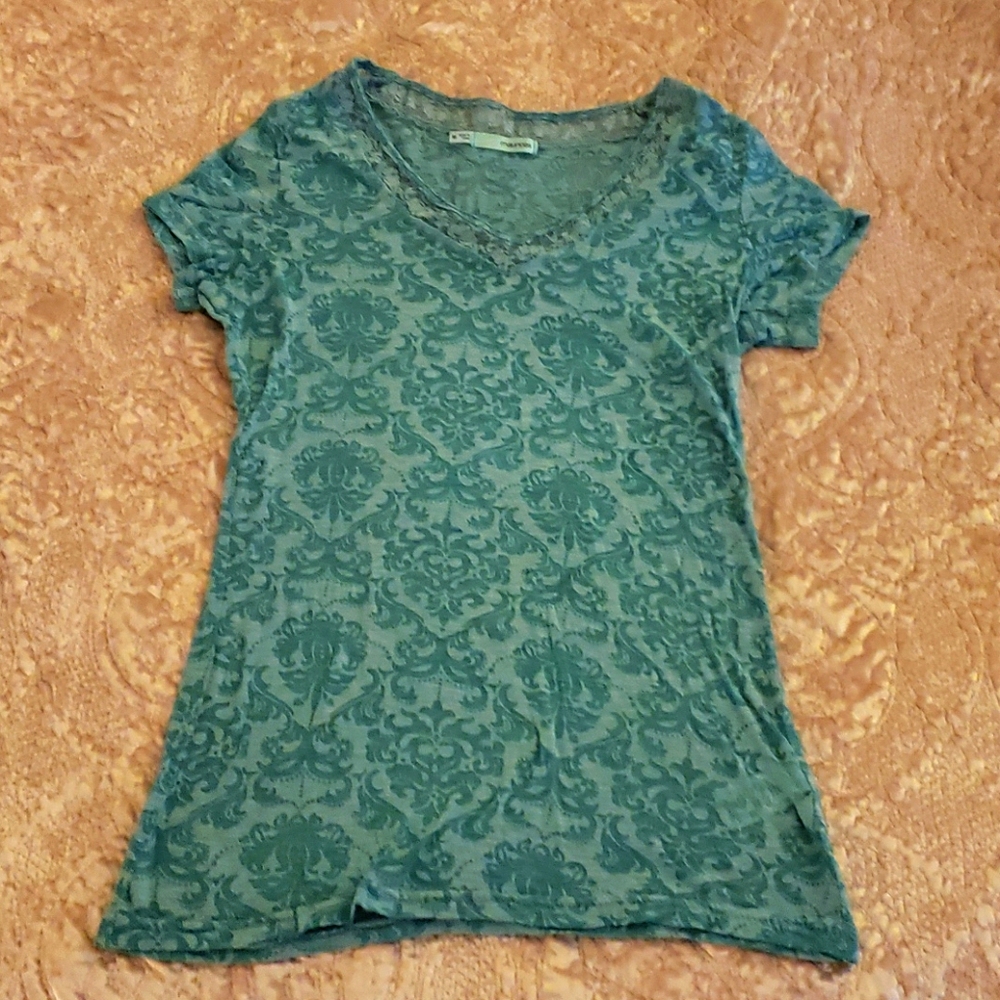 Maurices teal lace burn-out t-shirt, size Medium